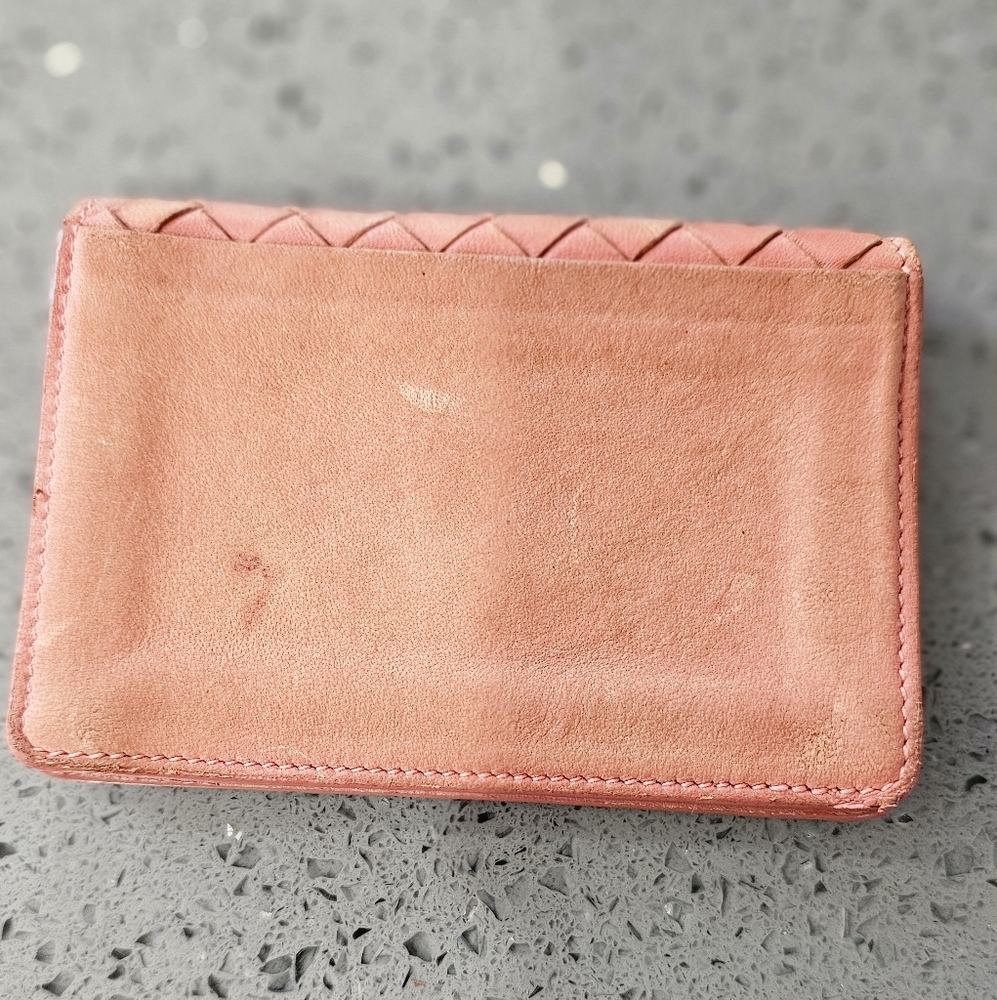 Bottega Veneta Intrecciato Weave Leather Compact Wallet - Picture 2 of 15